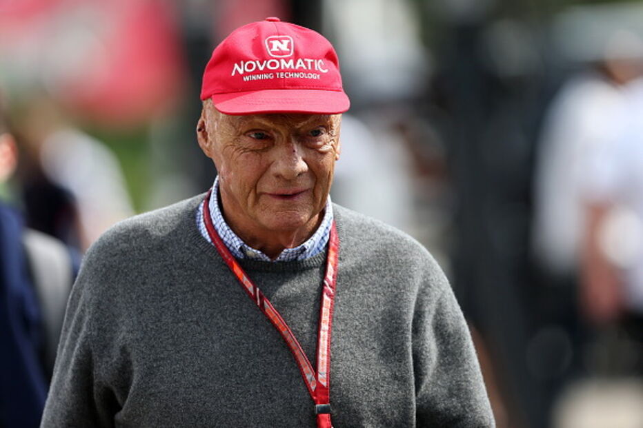 Niki Lauda obtém alta hospitalar após transplante pulmonar