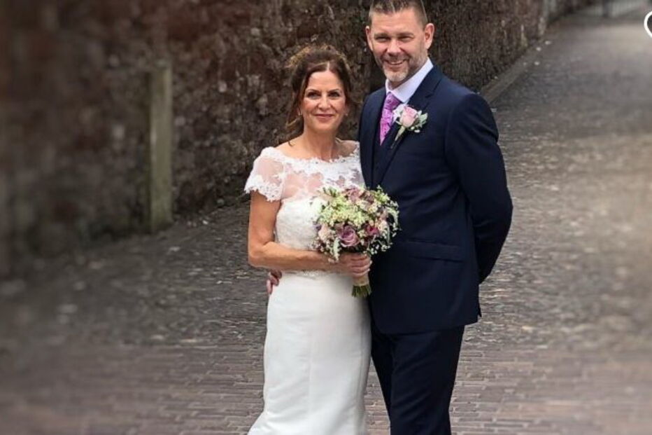 Paramédica descobre que tem meses de vida dois dias após casar