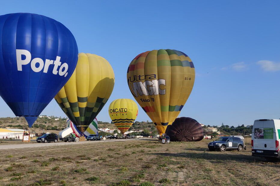 Balões de todo o Mundo sobrevoam o Algarve