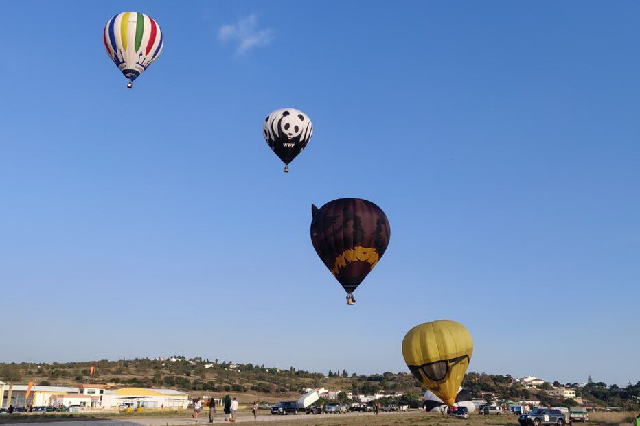 Balões de todo o Mundo sobrevoam o Algarve