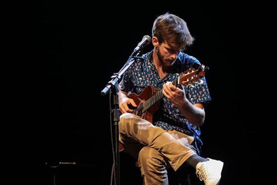 O músico Tiago Nacarato