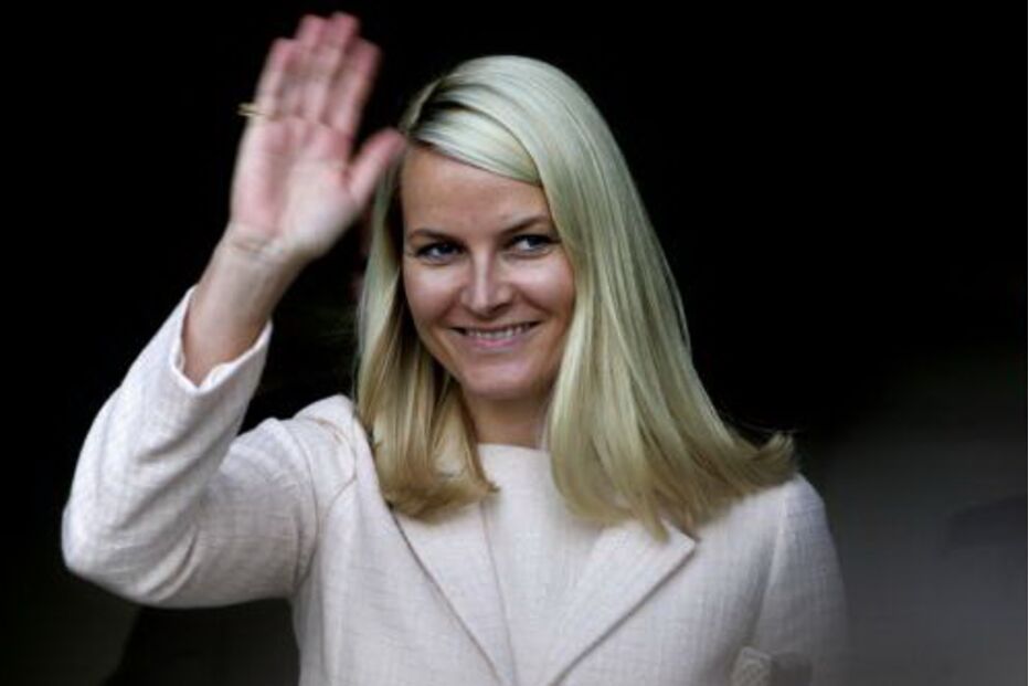 Princesa Mette-Marit da Noruega sofre de fibrose pulmonar