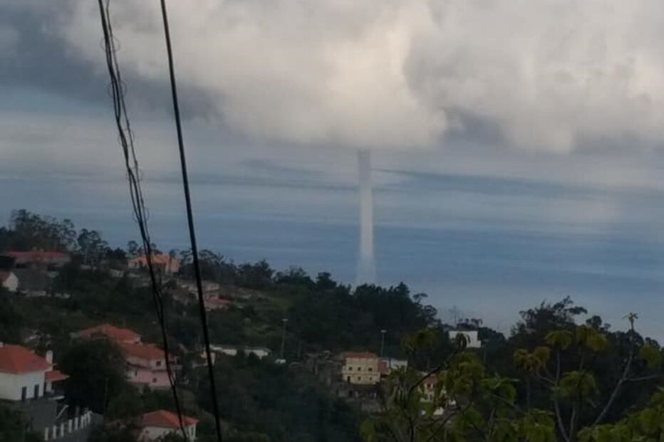 Tromba de água na zona de Santa Cruz, na Madeira