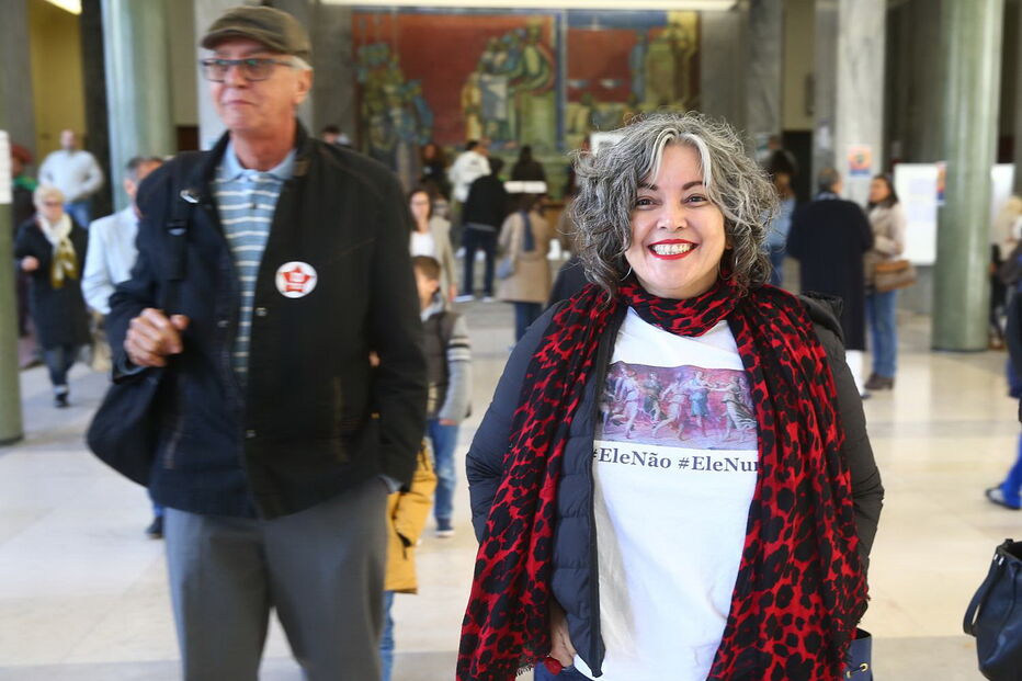 Brasileiros residentes em Portugal escolhem novo presidente do Brasil