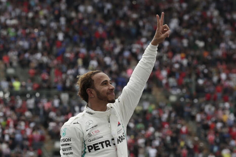 Lewis Hamilton pentacampeão mundial de Fórmula 1