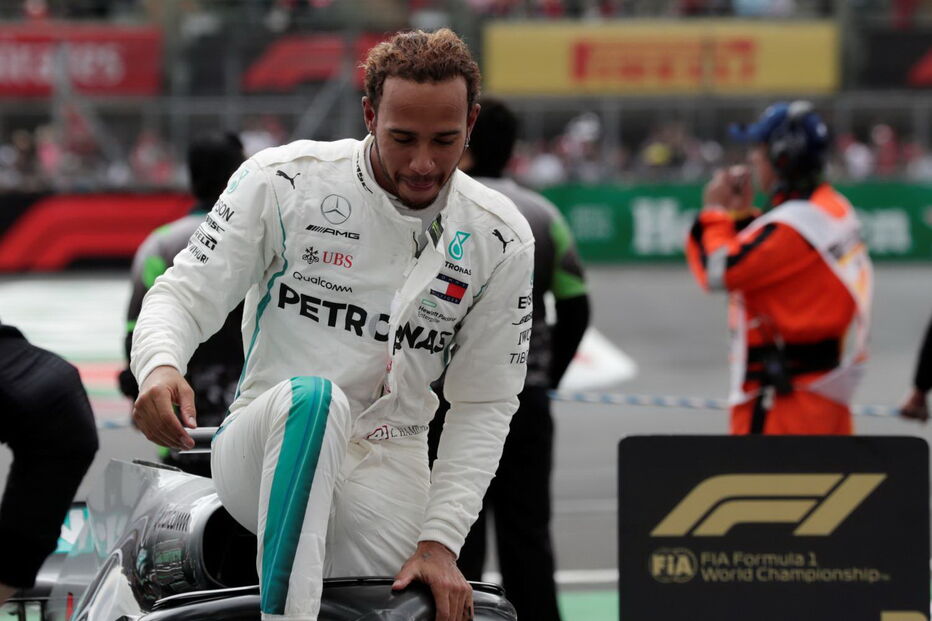 Lewis Hamilton pentacampeão mundial de Fórmula 1