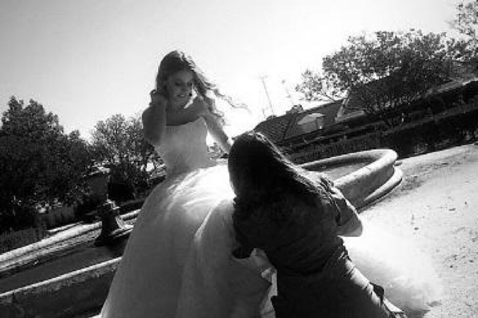 Filha de Tony Carreira vestida para casar