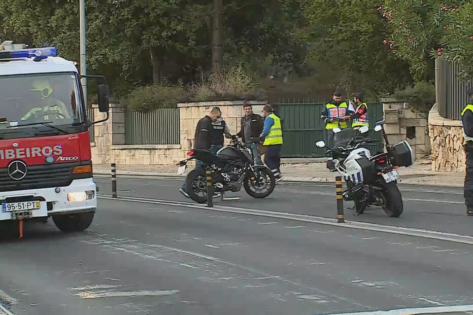 Choque entre motos mata jovem de 16 anos no Estoril 