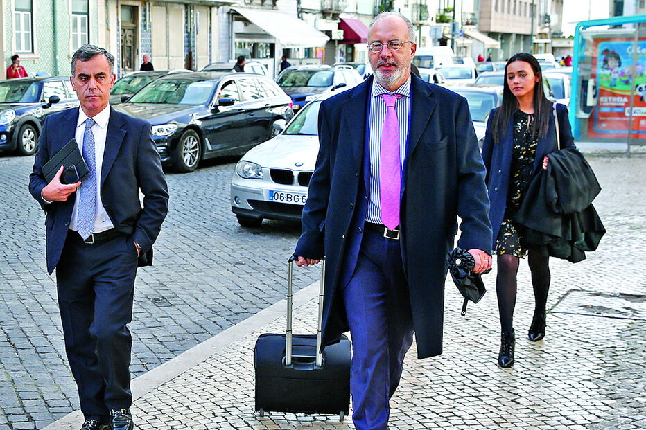 José Manuel Canavarro (à esq.), ex-secretário de Estado adjunto, com o advogado Rogério Alves