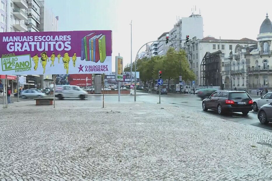 Agente da PSP morre em acidente de moto em túnel de Lisboa