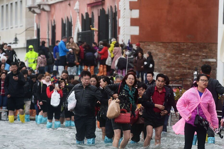 Tempestade em Itália: Vários mortos e Veneza submersa	