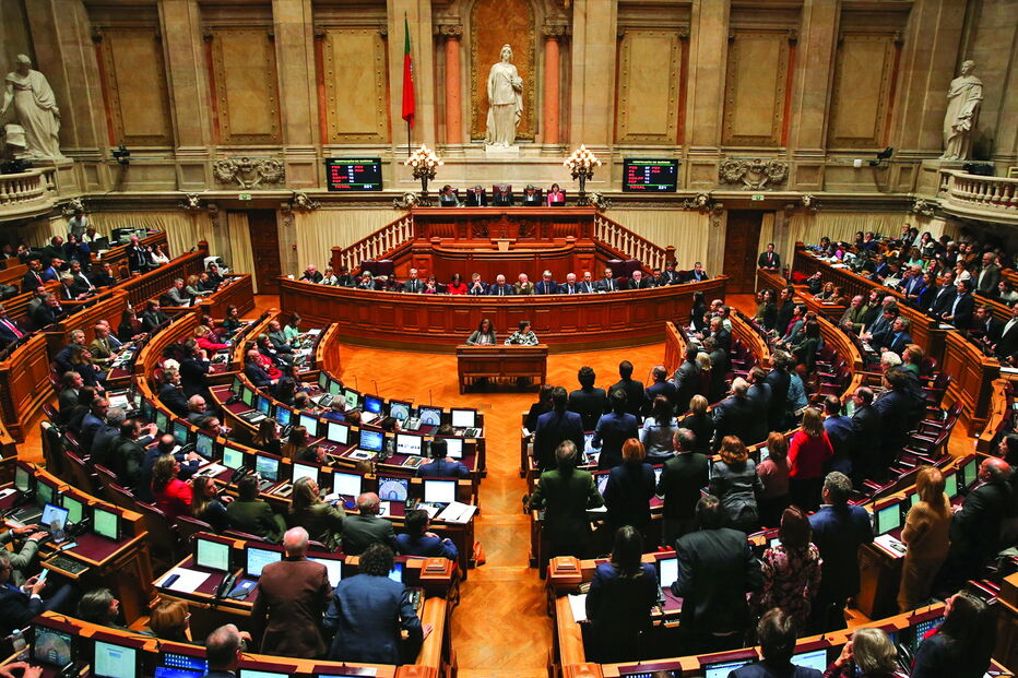 Deputados, plenário,  Assembleia da República, parlamento
