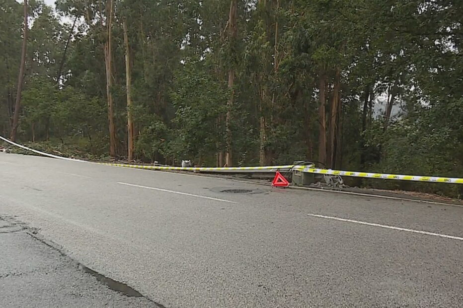 Trabalhador da EDP morre atingido por poste na Trofa