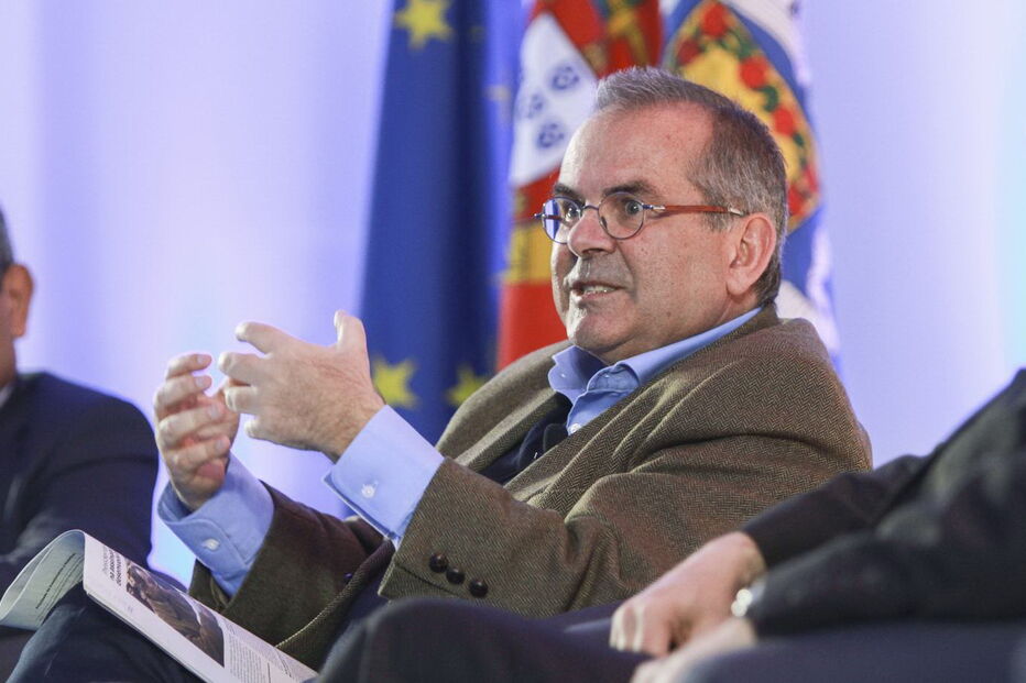 Secretário de Estado das Autarquias Locais, Carlos Miguel.