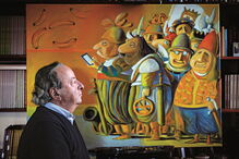 O cartoonista António Maia no seu atelier