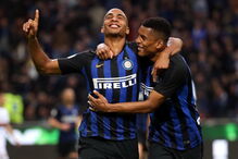 João Mário celebra golo pelo Inter de Milão