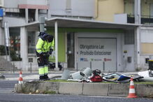 Acidente com cinco veículos faz dois feridos na Avenida Gago Coutinho em Lisboa