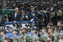 As imagens do maior desfile militar de sempre em Portugal