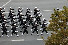 As imagens do maior desfile militar de sempre em Portugal
