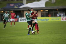 Jogo entre Santa Clara e Sporting