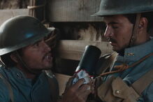 Cena da série da RTP 'Soldado Milhões'