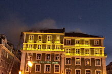 Incêndio em hotel na Praça da Figueira 