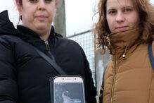 Andreia Lopes encontrou o gato por acaso. Marisa Paulo (esq.), da Qoasmi