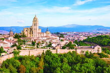 Monumentalidade de Segóvia vai para além do aqueduto