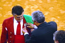 Medalha da Cidade para José Luís Gomes, em 2010   