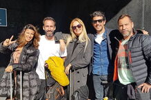 Cristina Ferreira com a equipa 