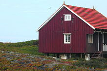 Palheiros localizados na praia velha eram usados pelos pescadores e pelas suas famílias