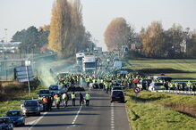 Manifestantes coletes amarelos 