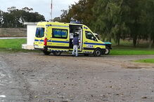 Homem em estado grave em despiste de moto em Almodôvar