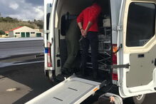 Força Aérea transporta bebé em asfixia