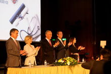 Marcelo Rebelo de Sousa assistem ao Juramento de Hipócrates de 400 jovens