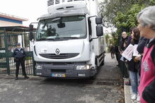 Protestos na EB 2,3 Mário de Sá Carneiro, em Camarate, Loures
