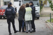 Protestos na EB 2,3 Mário de Sá Carneiro, em Camarate, Loures