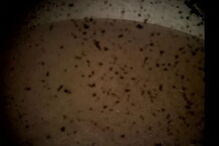 A primeira imagem após a aterragem em Marte