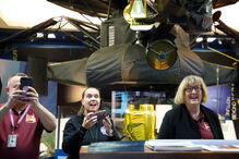 A celebração da equipa da NASA