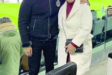 Dolores feliz ao lado do ‘ex’ da filha 