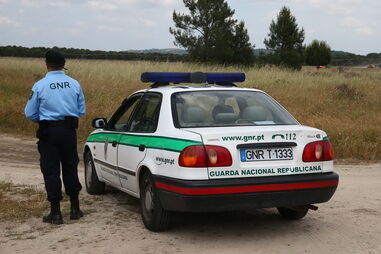  GNR, carro, costas, patrulha, xxx