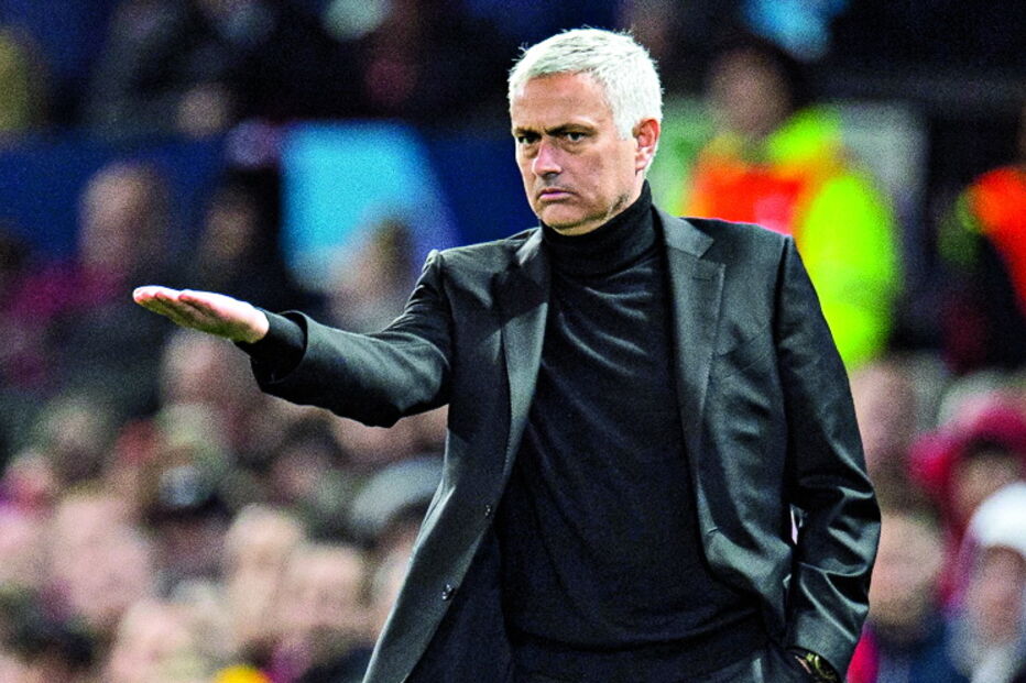 José Mourinho pede reforços, mas a direção nega-lhe os propósitos 