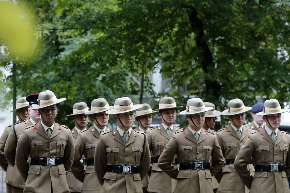 As imagens do maior desfile militar de sempre em Portugal