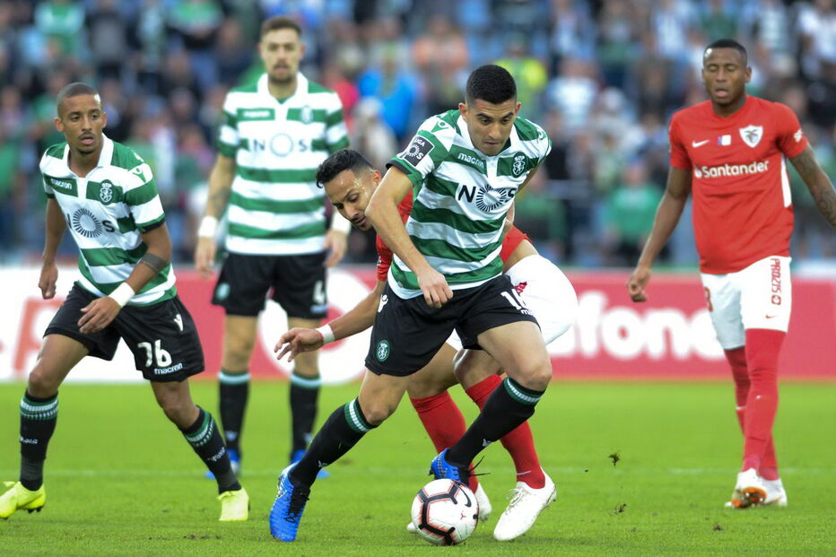 Jogo entre Santa Clara e Sporting