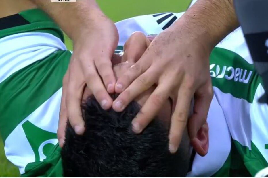 Battaglia saiu do jogo de maca 