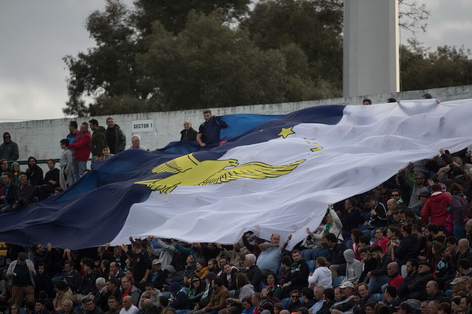Jogo entre Santa Clara e Sporting