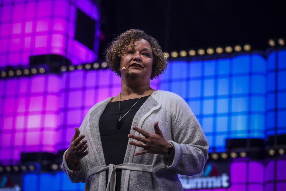 Lisa Jackson, vice-presidente da área ambiental da Apple