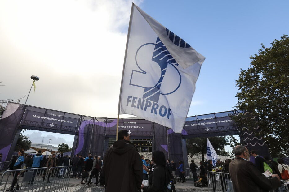 Professores na Web Summit em protesto contra o Governo 