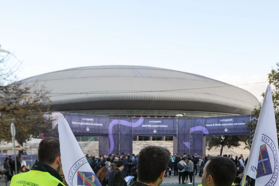 Polícias na Web Summit em protesto contra o Governo 