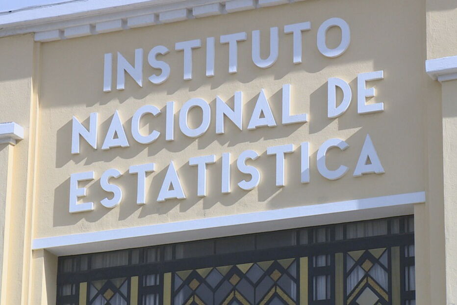 Grandes empresas pagam mais 241 euros por mês aos trabalhadores